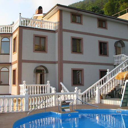 Mamzyshkha Guest House 加格拉 外观 照片