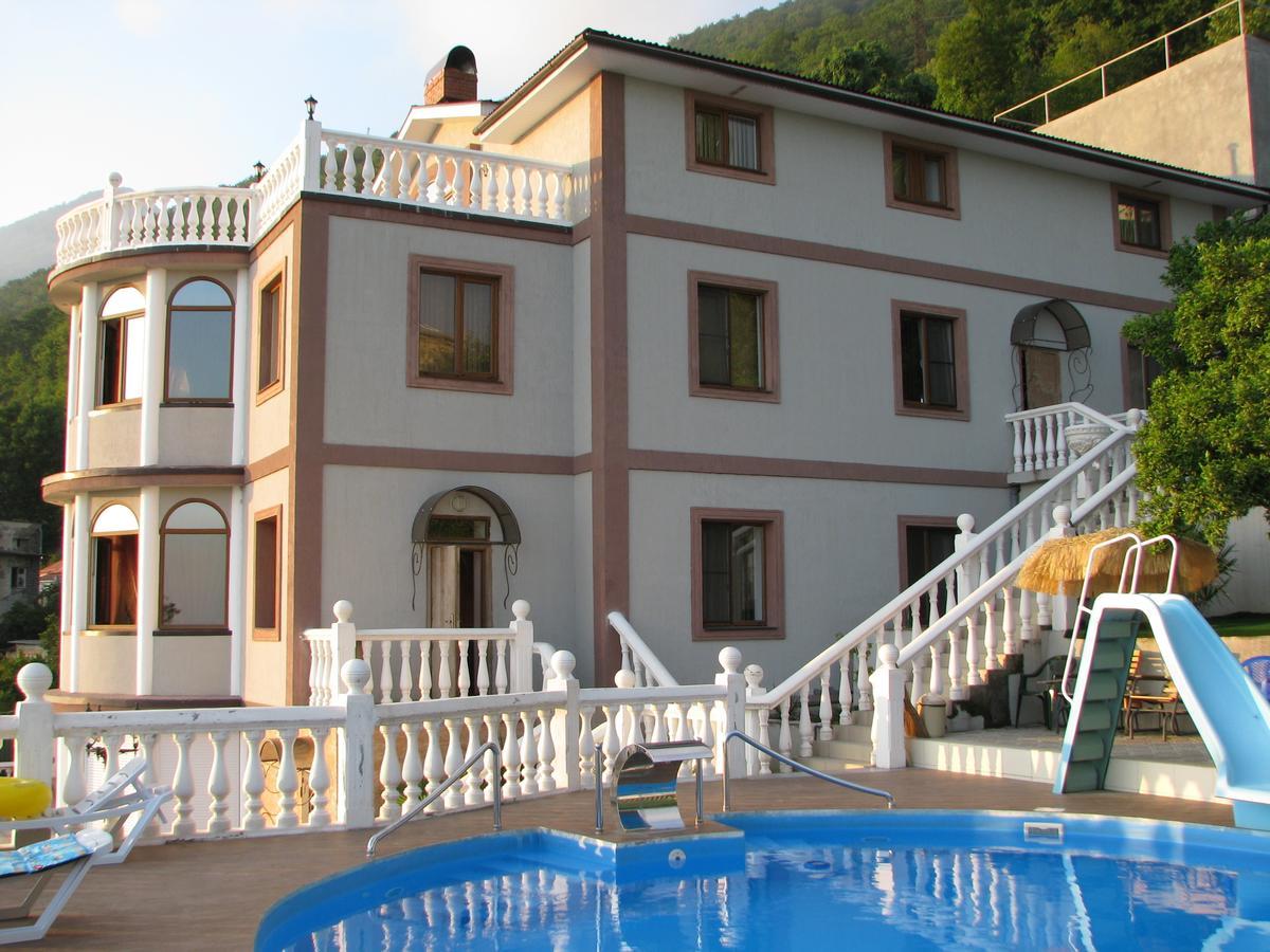 Mamzyshkha Guest House 加格拉 外观 照片