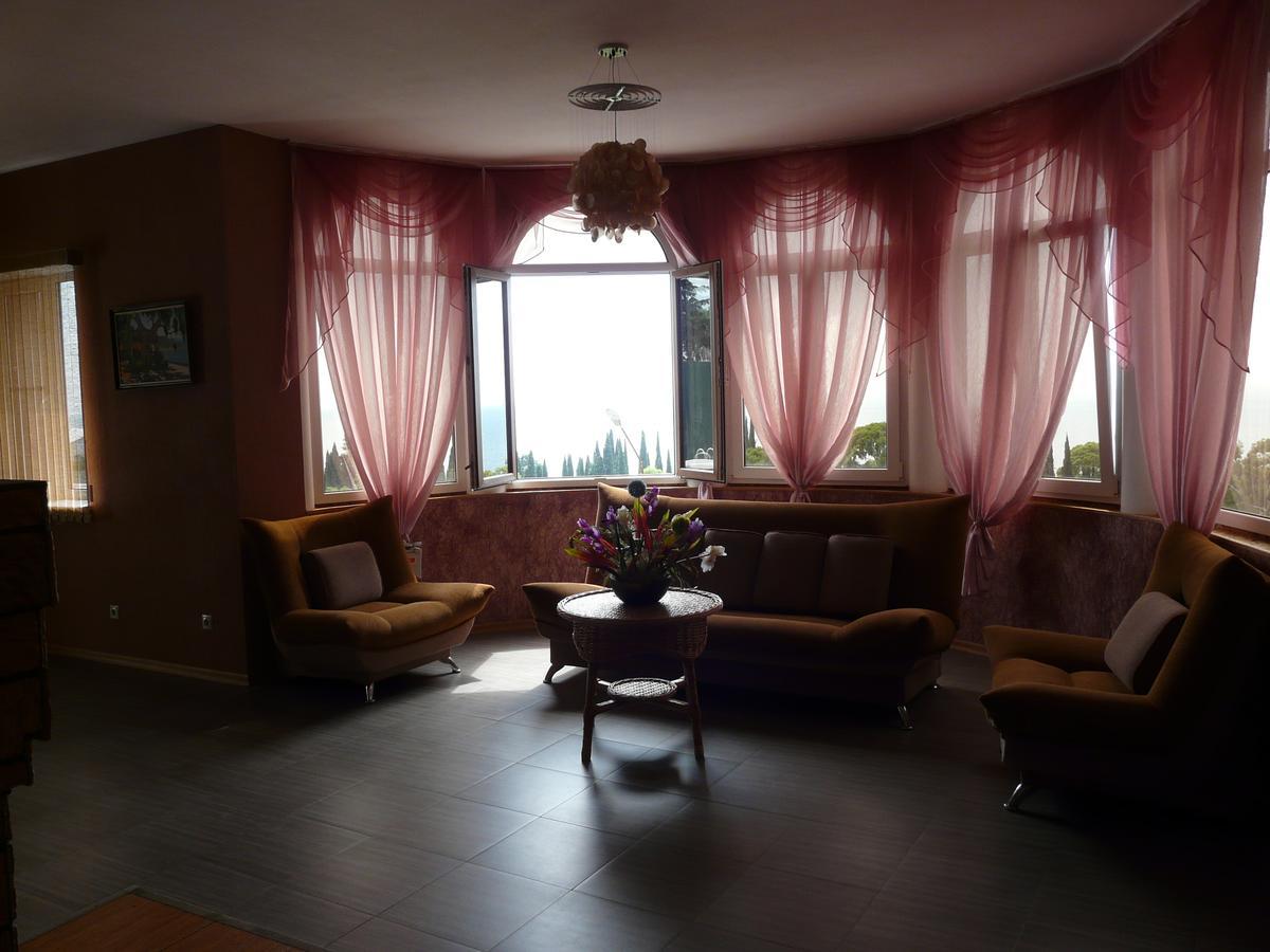 Mamzyshkha Guest House 加格拉 外观 照片